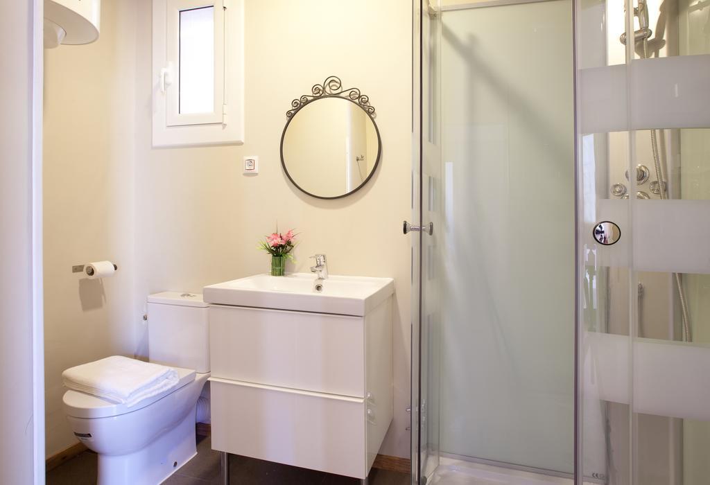 Centric Apartment El Molino Theater P1 Barcelona Rum bild